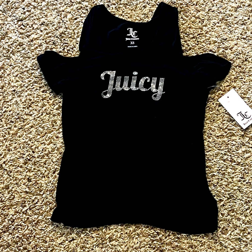 Juicy Couture cold shoulder tee size xs